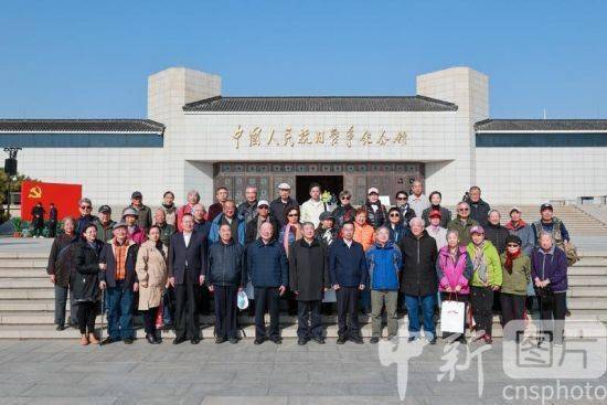 《红领巾诞生的地方》新书捐赠仪式在北京举行