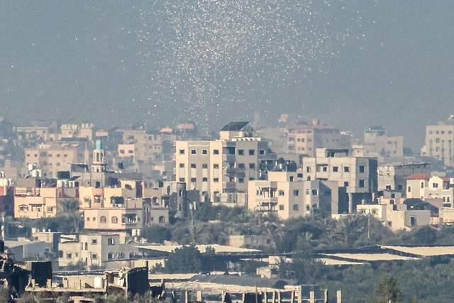 以军空投传单要求加沙南部民众撤离