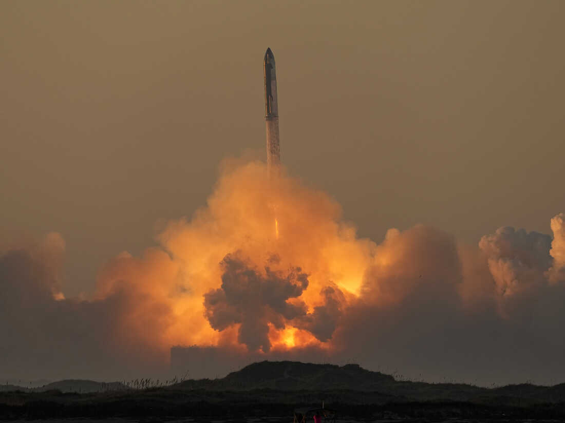 SpaceX星舰第二次发射失败 美国载人登月计划或受影响
