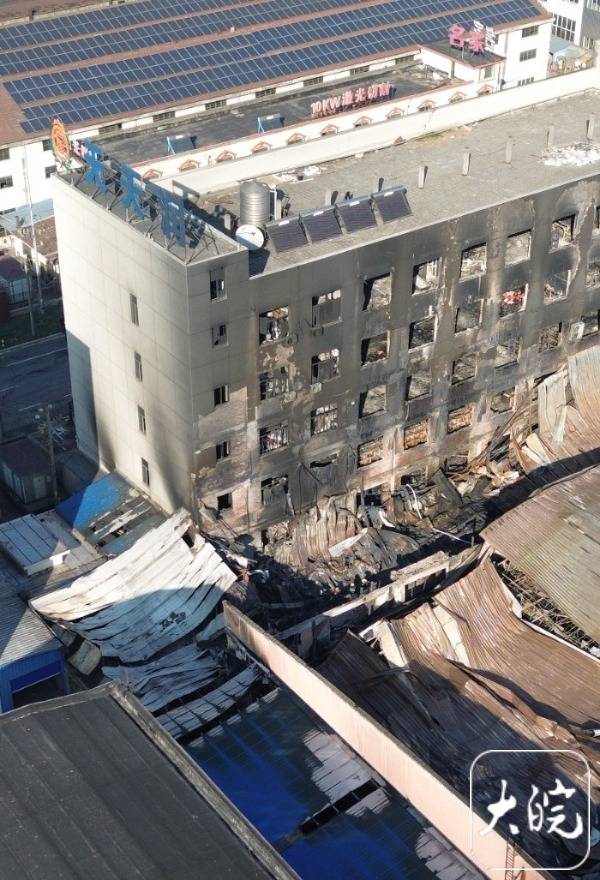 无锡致7死大火亲历者：4楼遇难者大部分是女工 脱险员工被安排住在附近